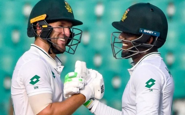 South-Africa-Hits-Record-17-Sixes- Bangladesh-Test Match